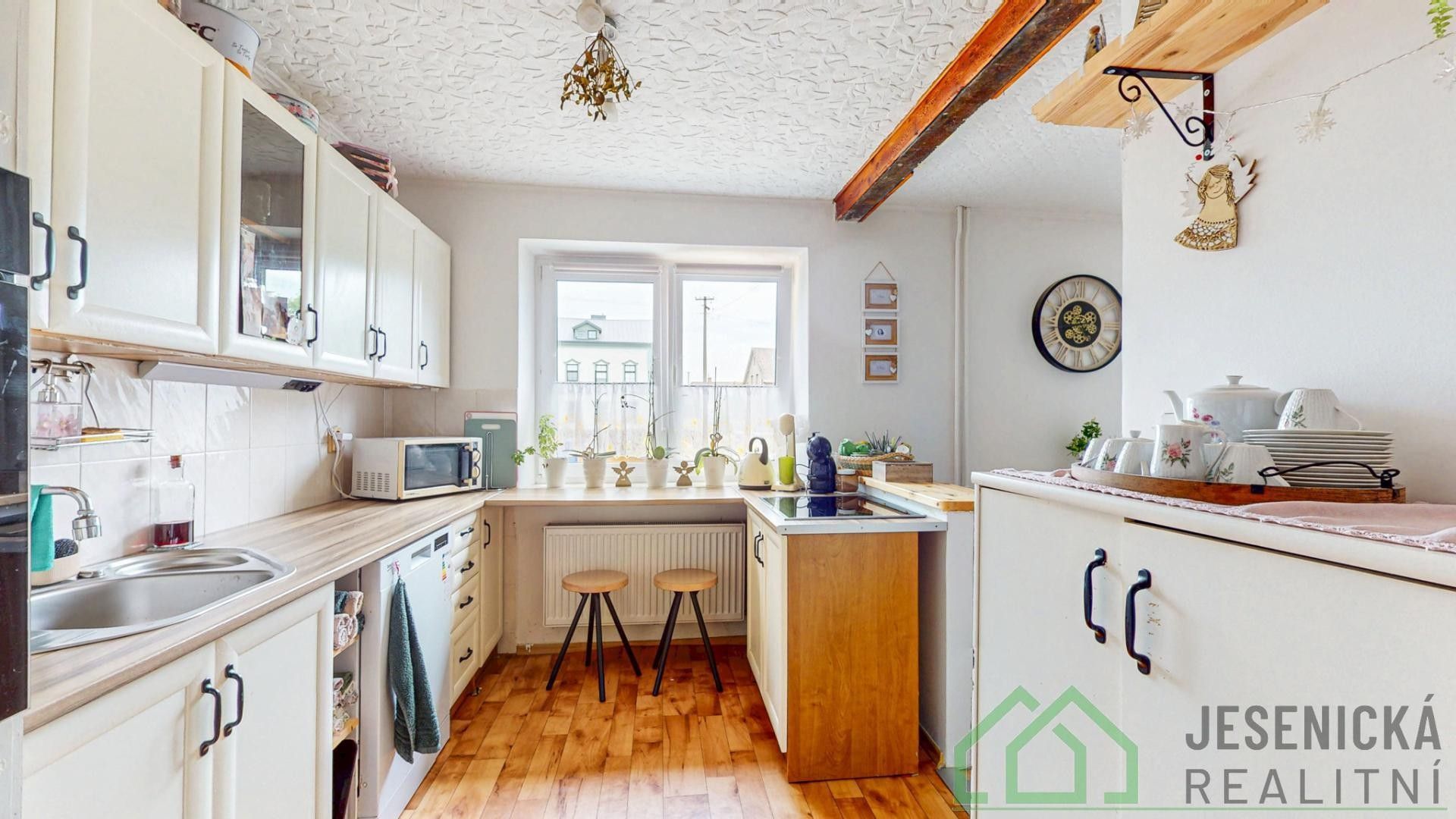 Prodej domu 85 m² - foto 2