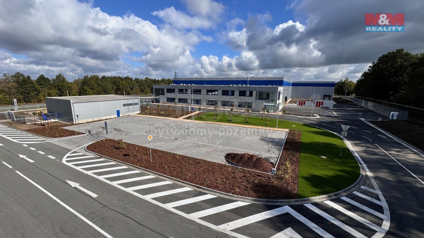 Pronájem komerčního prostoru 2991 m² - foto 2