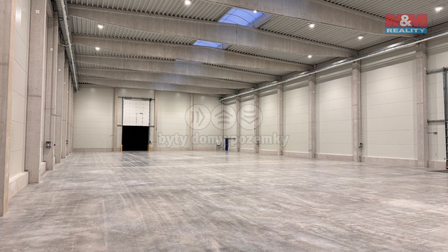 Pronájem komerčního prostoru 2991 m² - foto 12