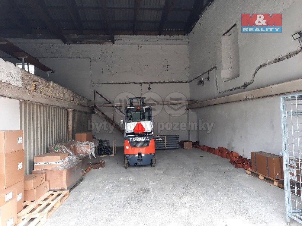 Pronájem komerčního prostoru 204 m² - foto 2