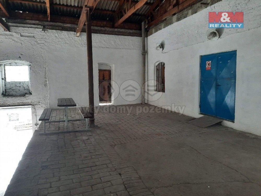 Pronájem komerčního prostoru 204 m² - foto 5