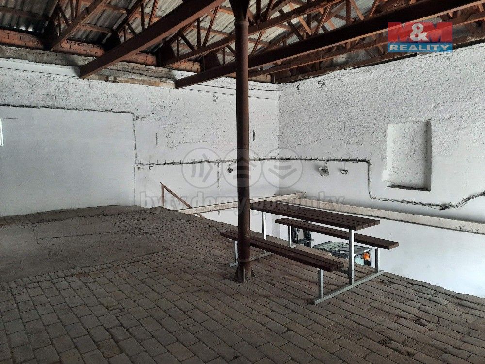 Pronájem komerčního prostoru 204 m² - foto 6