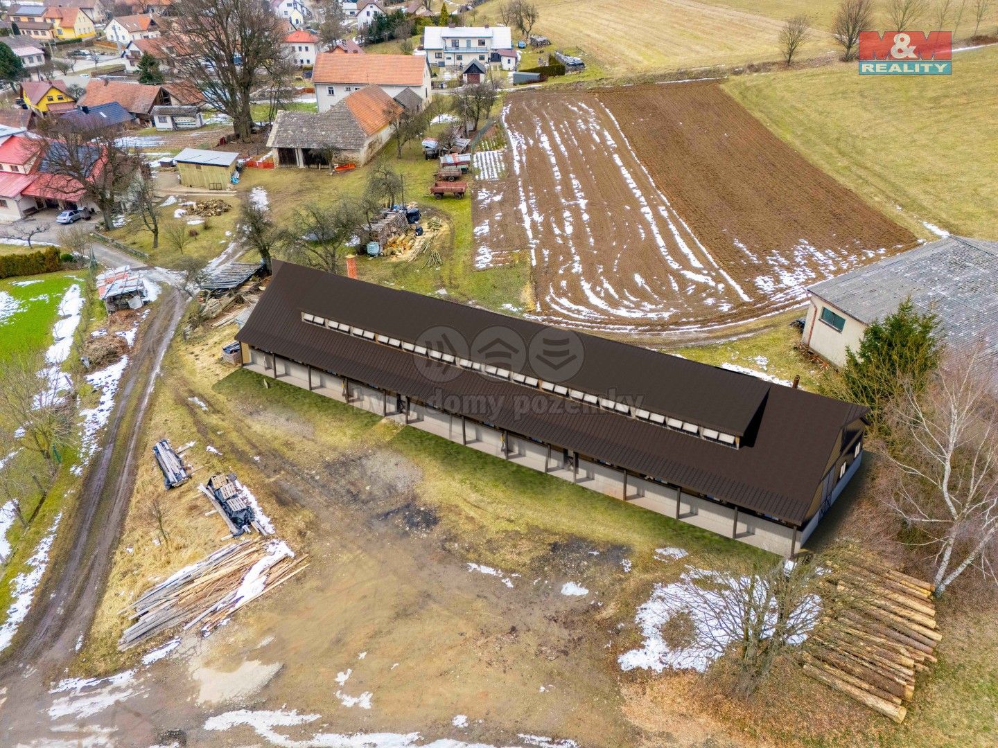 Prodej komerčního prostoru 460 m² - foto 1