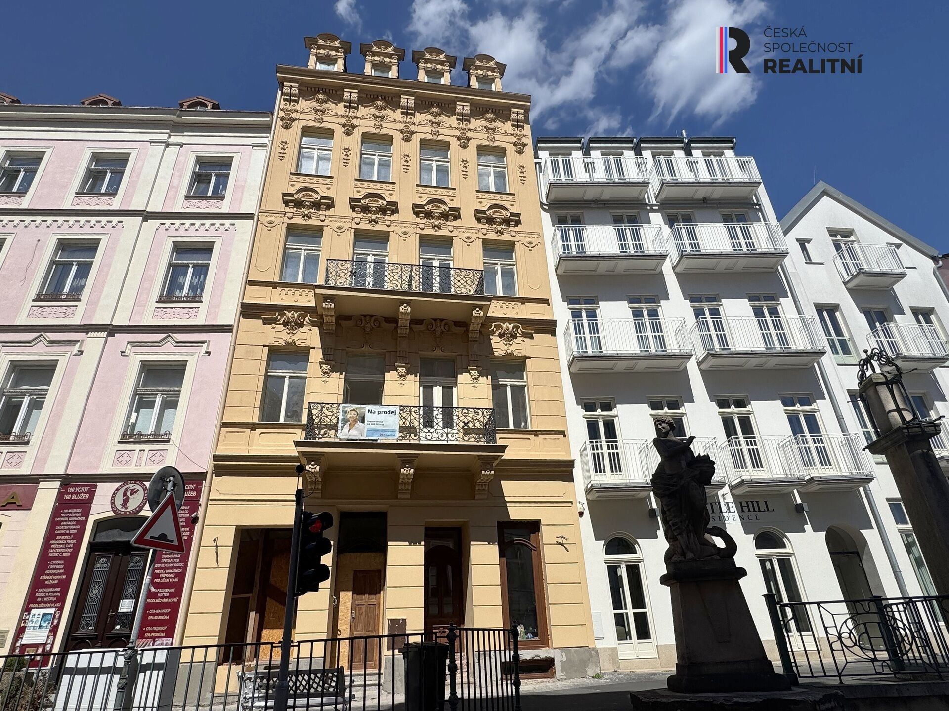 Prodej komerčního prostoru 670 m² - foto 1