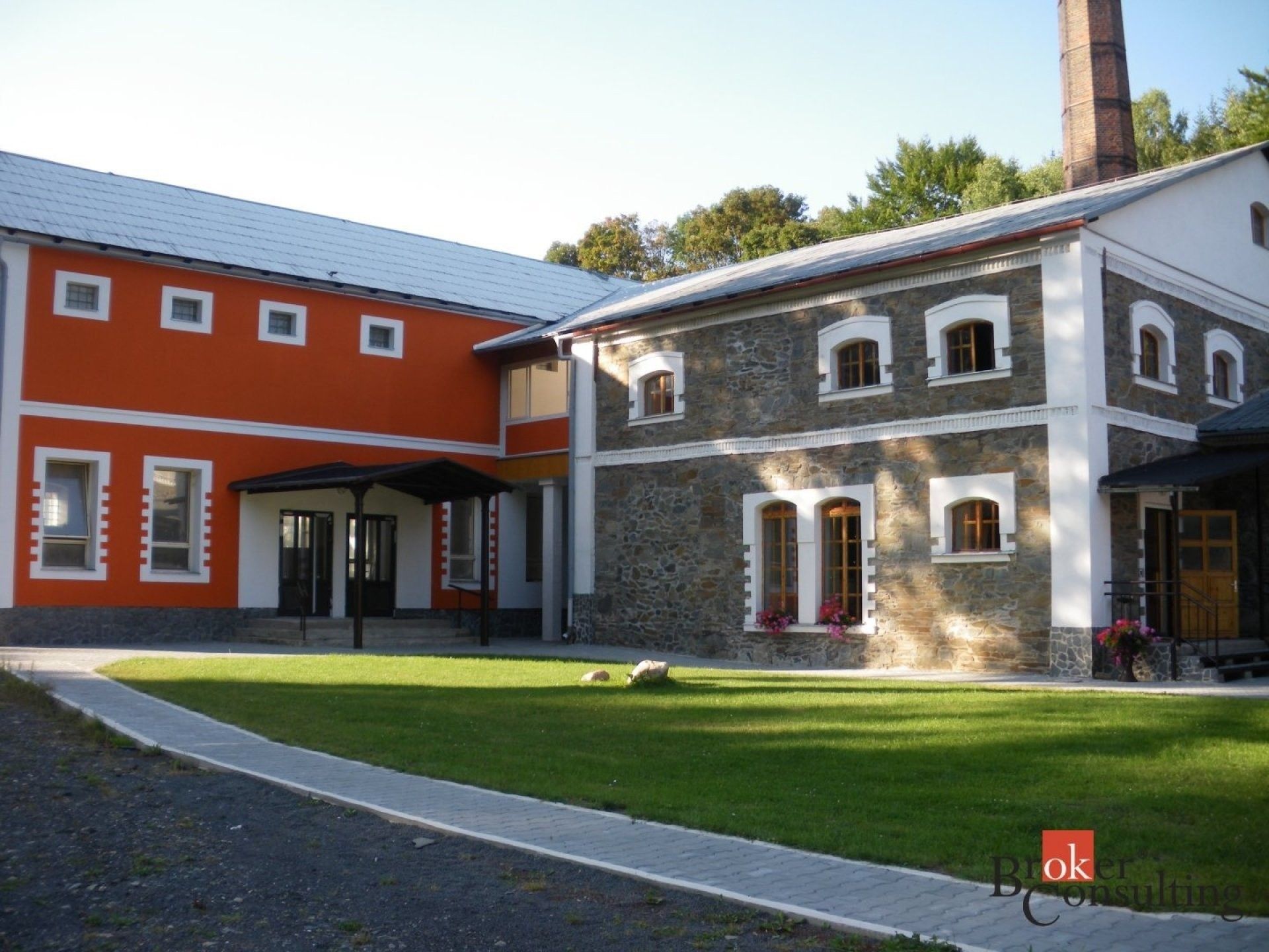 Prodej komerčního prostoru 2115 m² - foto 21