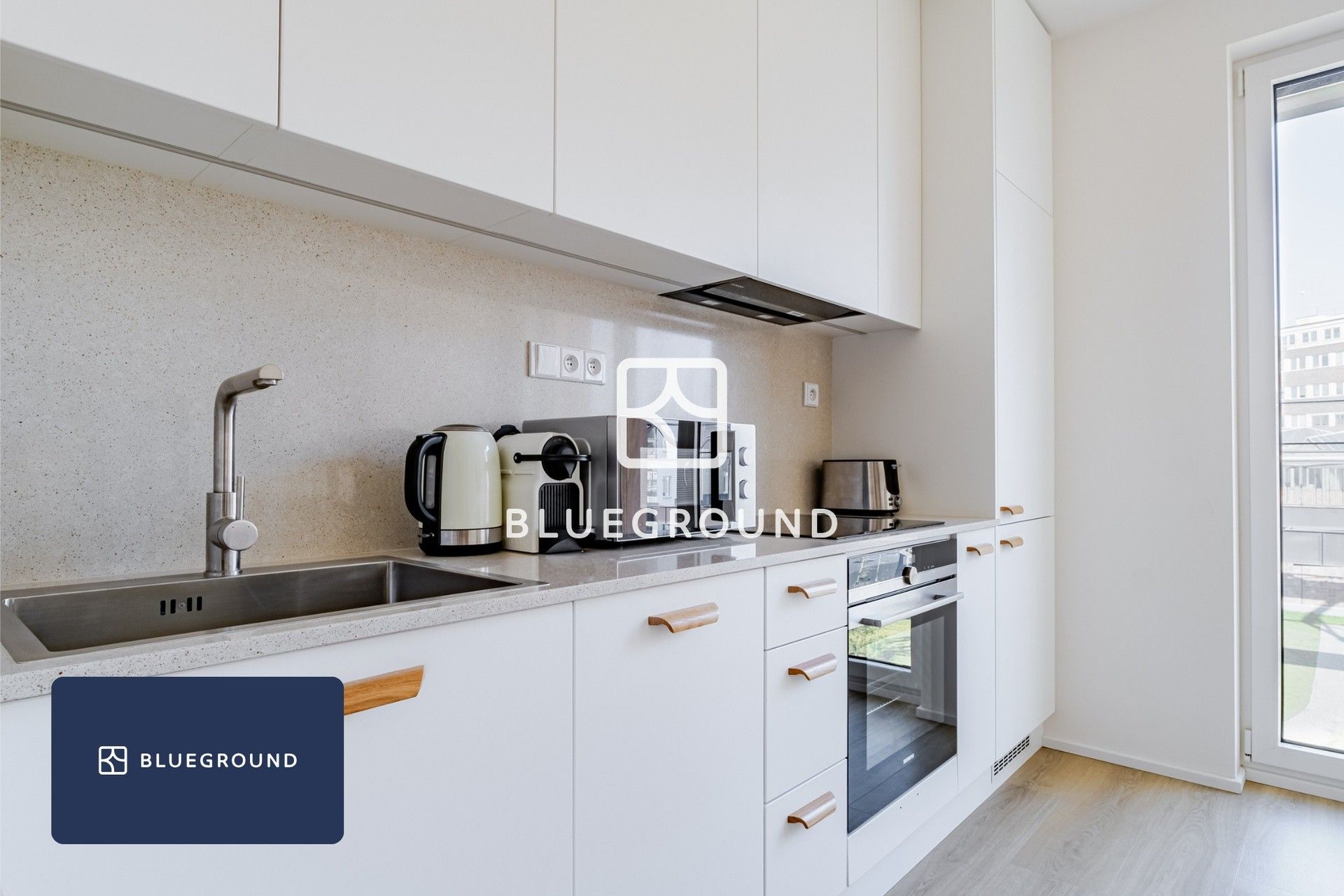Pronájem bytu 3+1 63 m² - foto 8