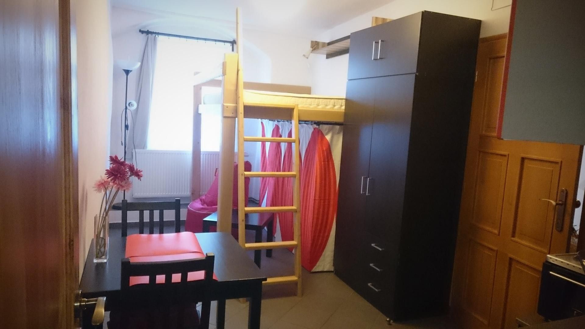 Pronájem bytu 1+kk 20 m² - foto 5