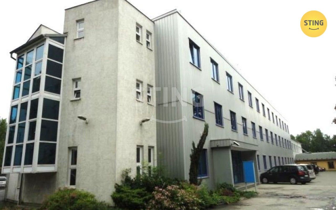 Pronájem komerčního prostoru 500 m² - foto 7