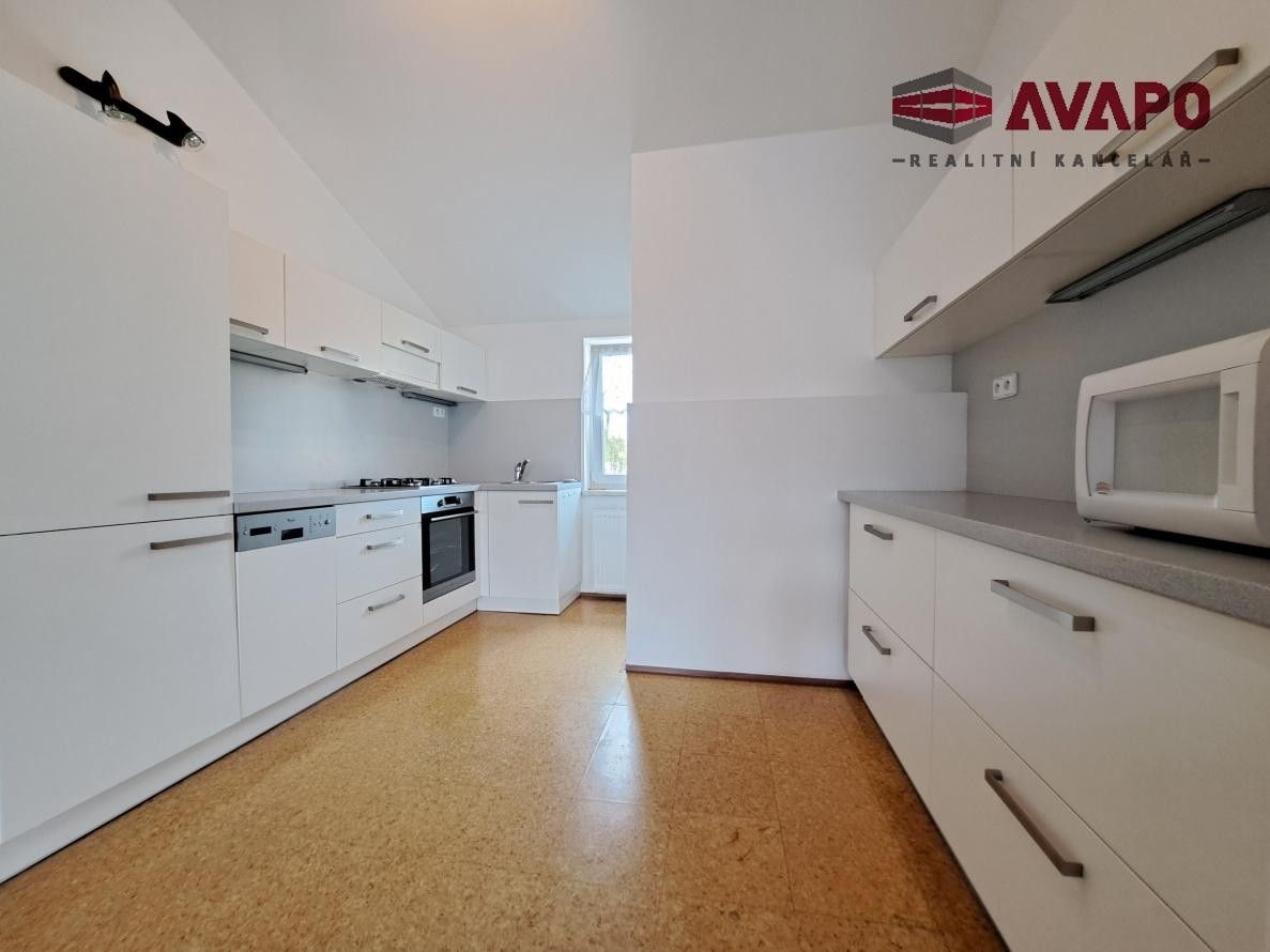 Pronájem bytu 2+kk 70 m² - foto 6