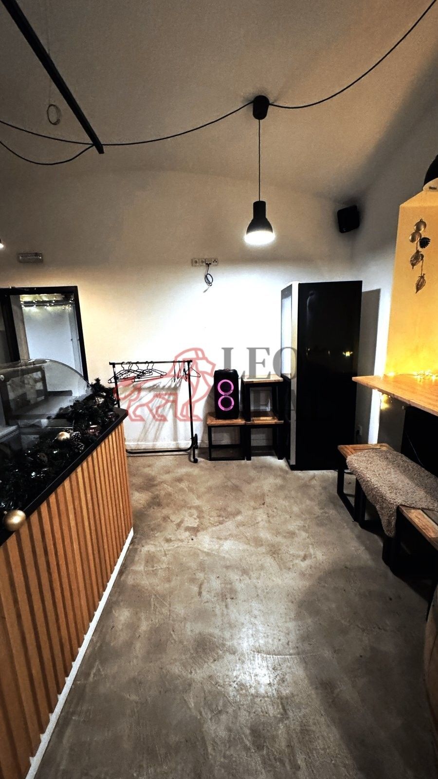 Pronájem komerčního prostoru 56 m² - foto 3