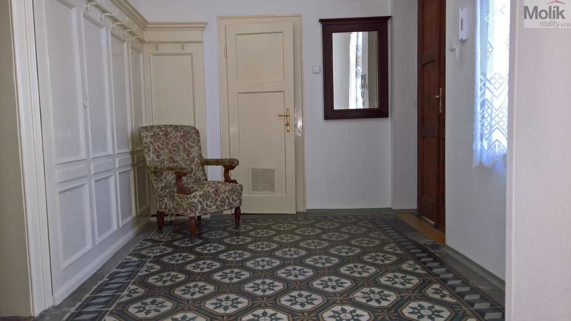 Prodej nemovitosti 326 m² - foto 27