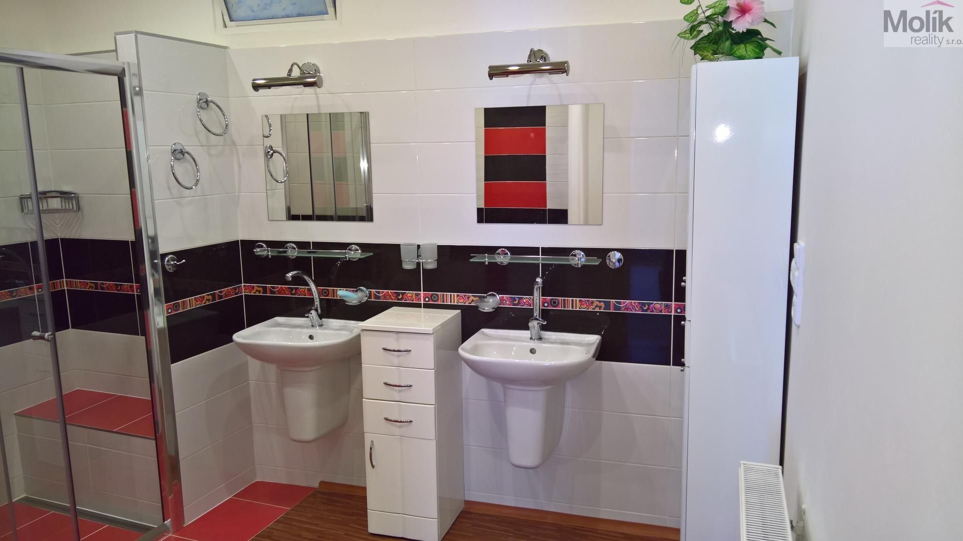 Prodej nemovitosti 326 m² - foto 28