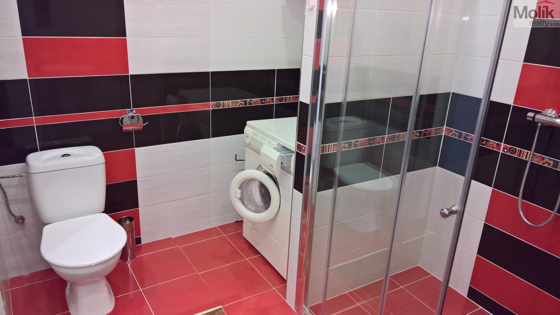 Prodej nemovitosti 326 m² - foto 31