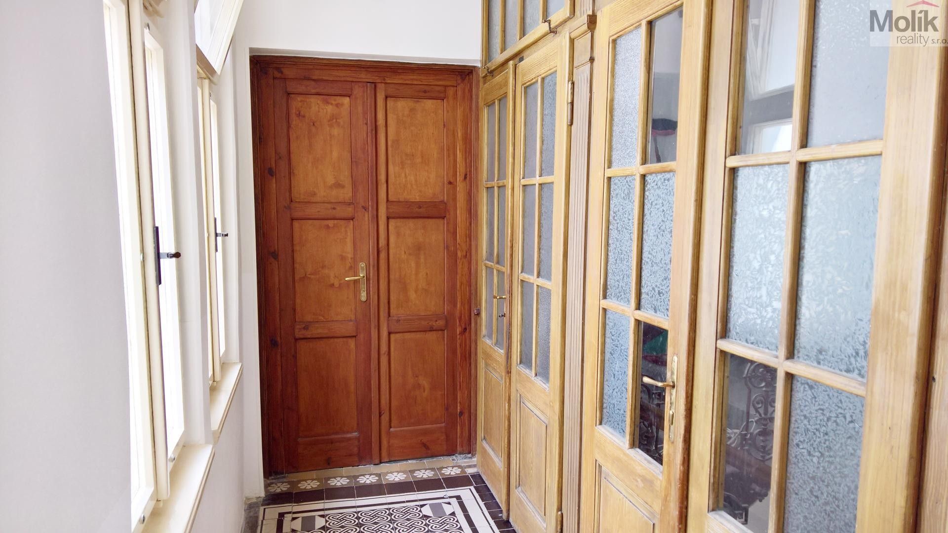 Prodej nemovitosti 326 m² - foto 34