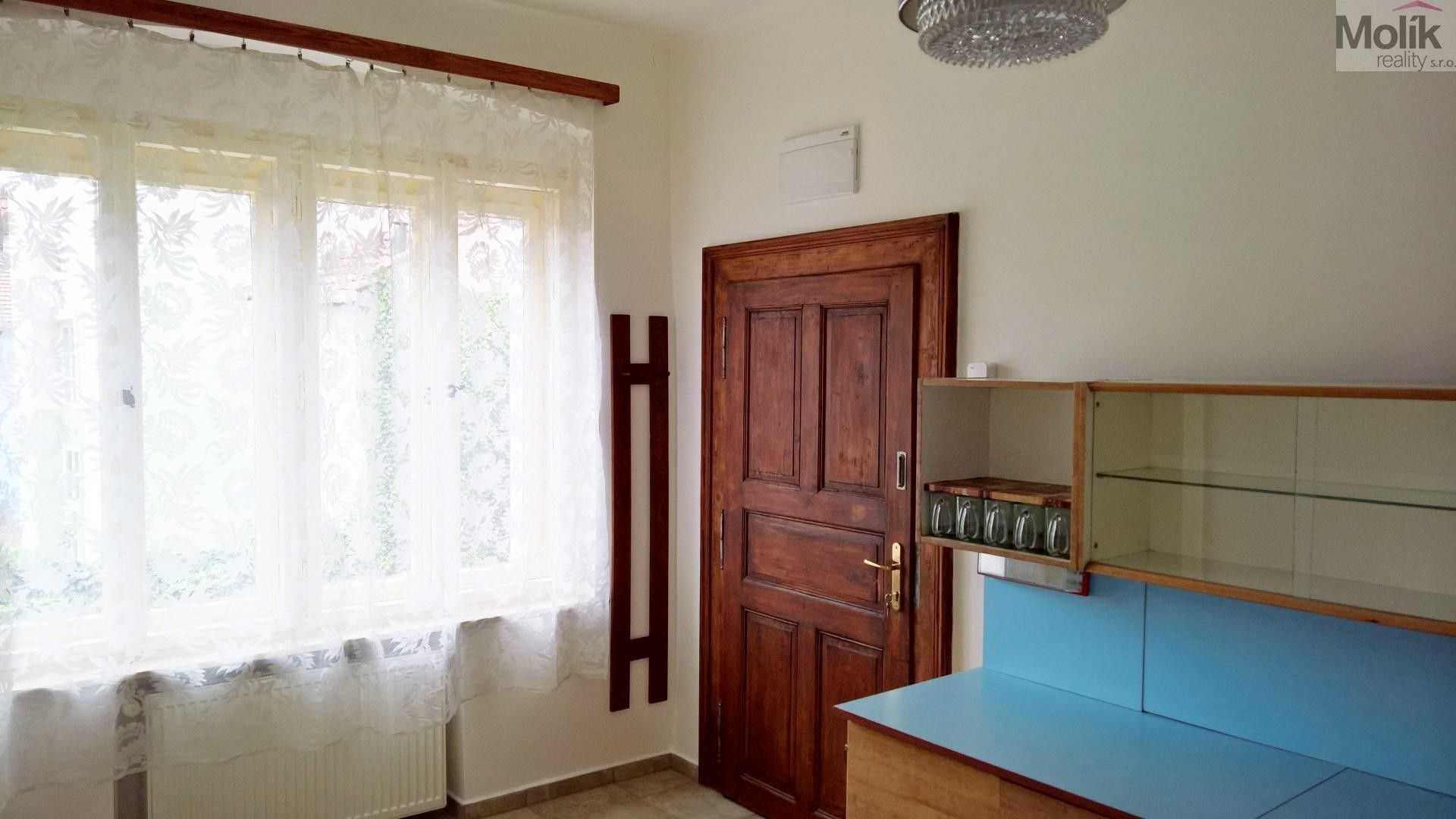 Prodej nemovitosti 326 m² - foto 37