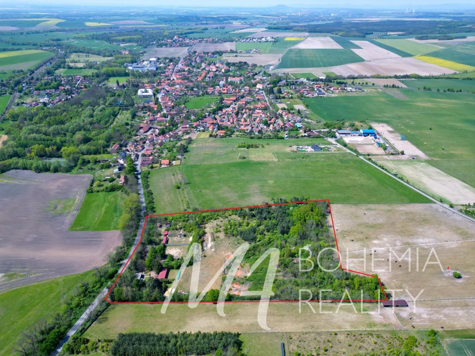 Prodej komerčního prostoru 31998 m² - foto 2