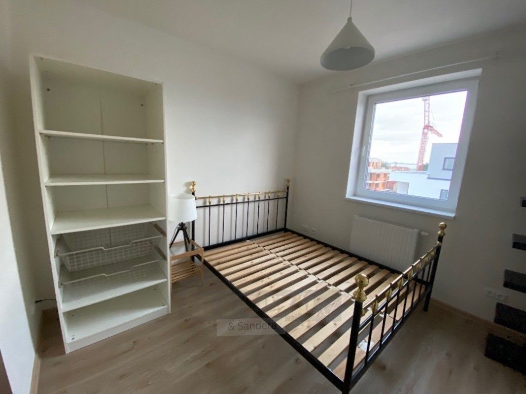 Pronájem bytu 2+kk 43 m² - foto 11