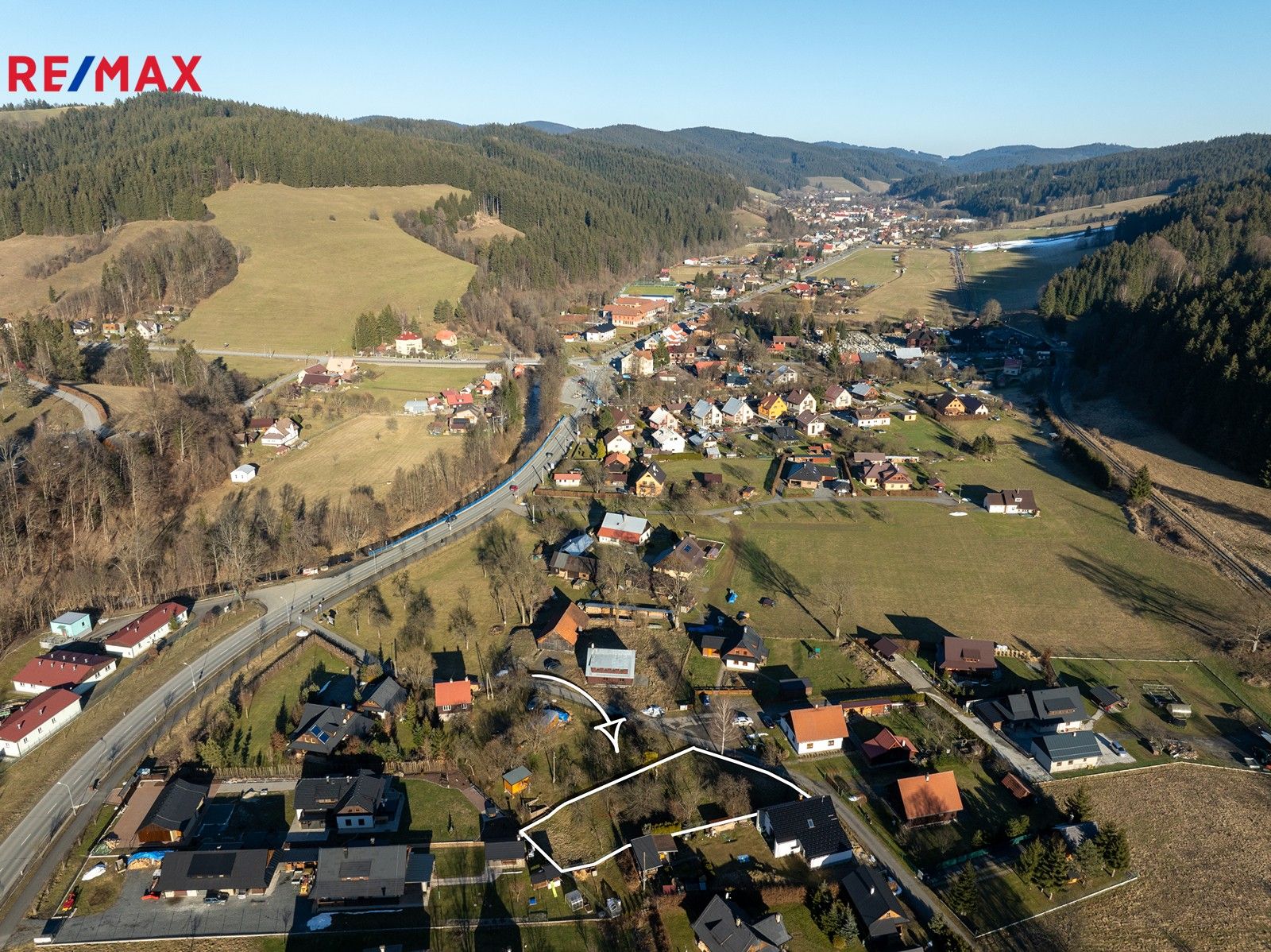 Prodej pozemku 1000 m² - foto 8