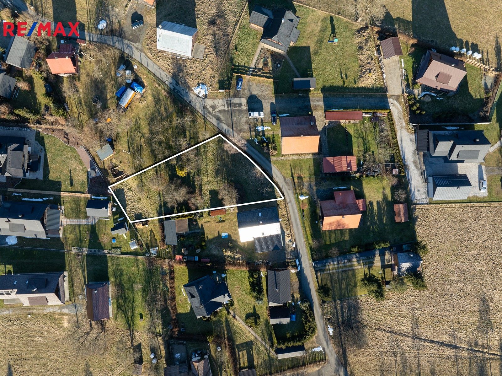 Prodej pozemku 1000 m² - foto 9