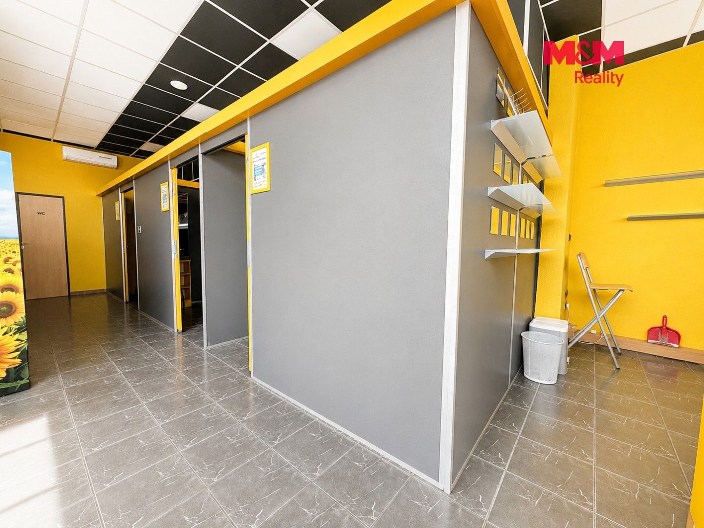 Pronájem komerčního prostoru 222 m² - foto 5