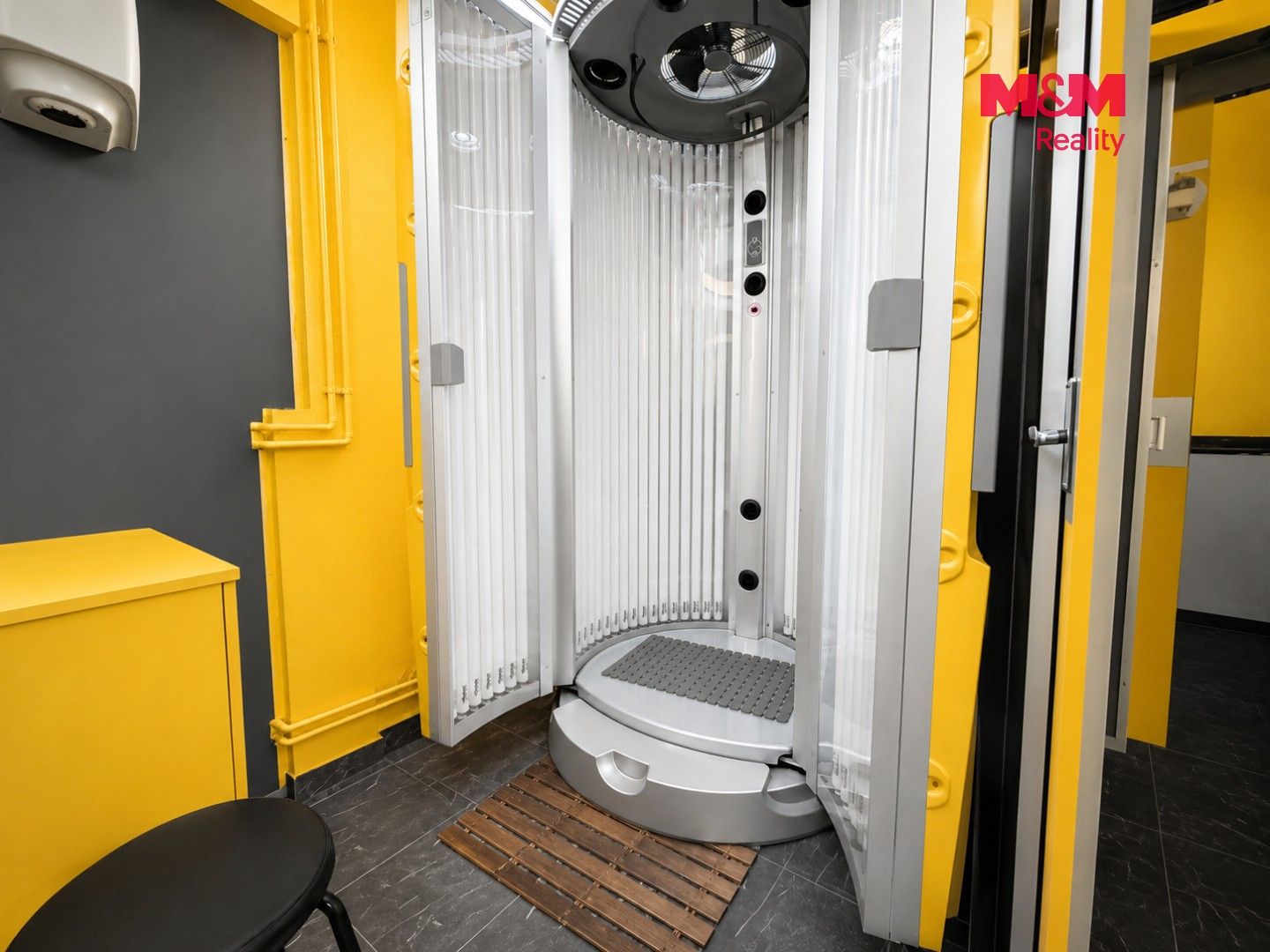 Pronájem komerčního prostoru 222 m² - foto 11