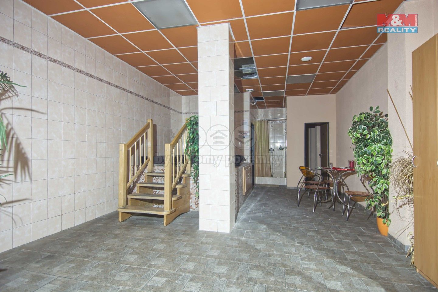 Pronájem komerčního prostoru 222 m² - foto 17