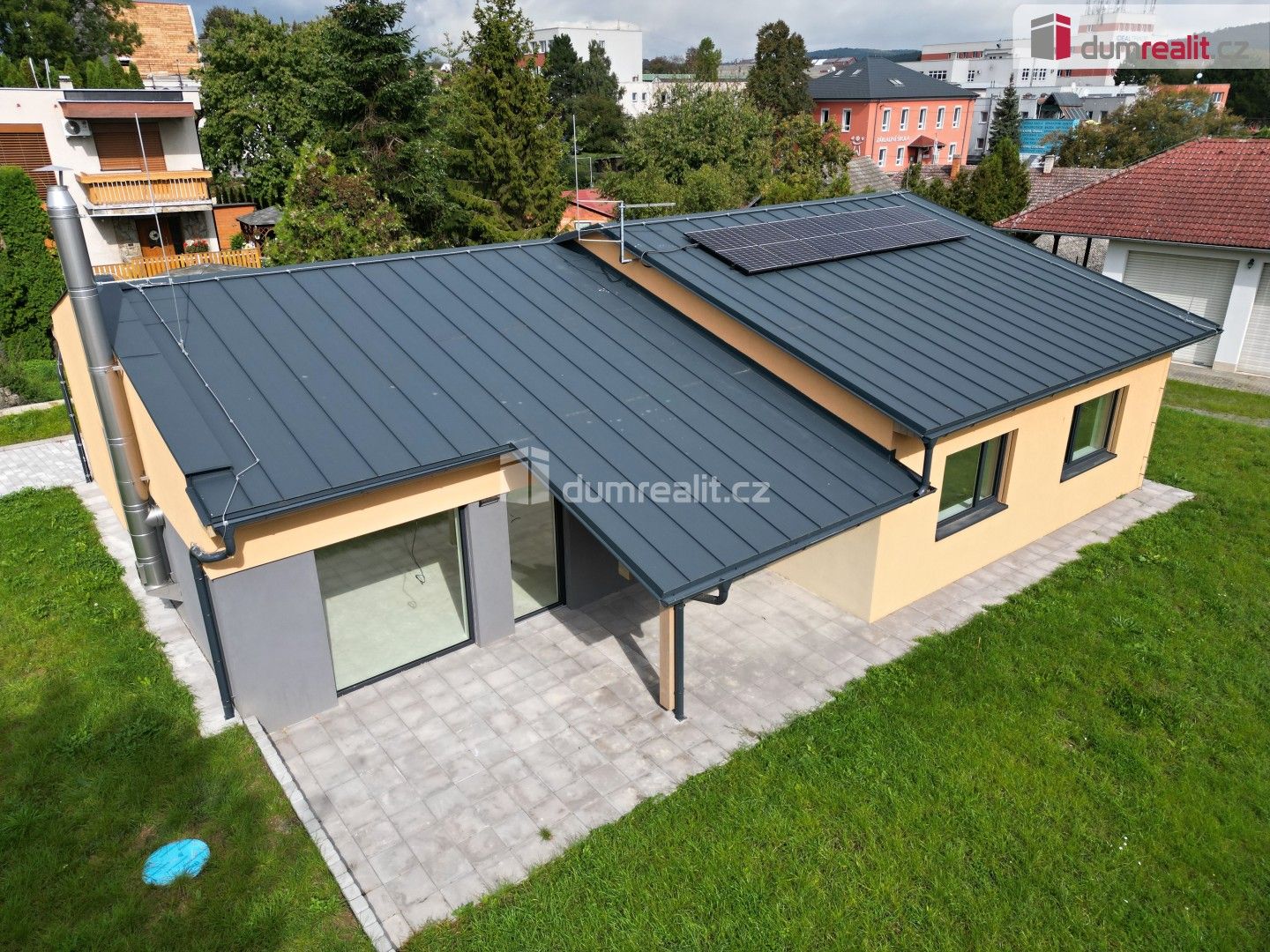 Prodej domu 250 m² - foto 1