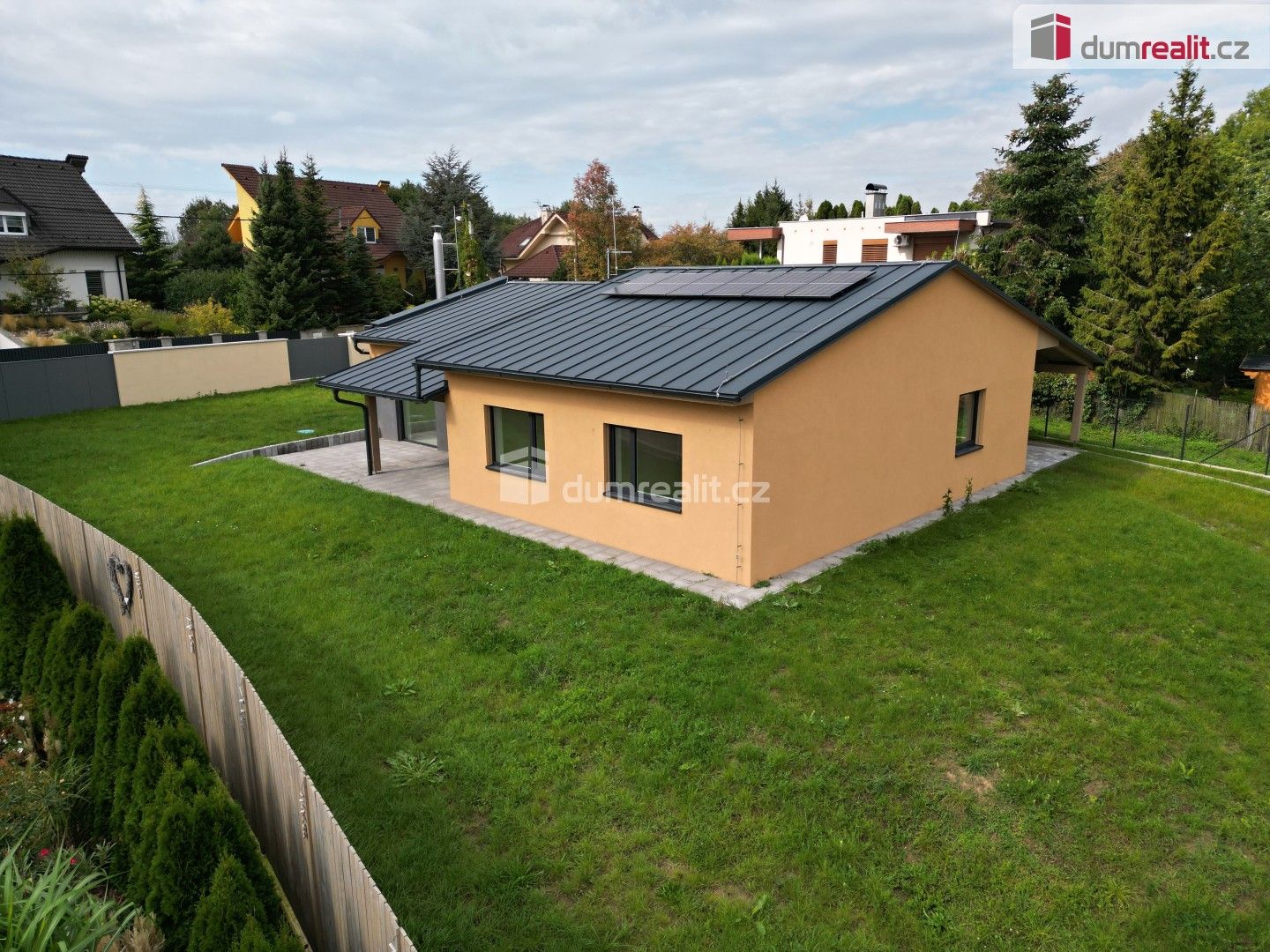 Prodej domu 250 m² - foto 2