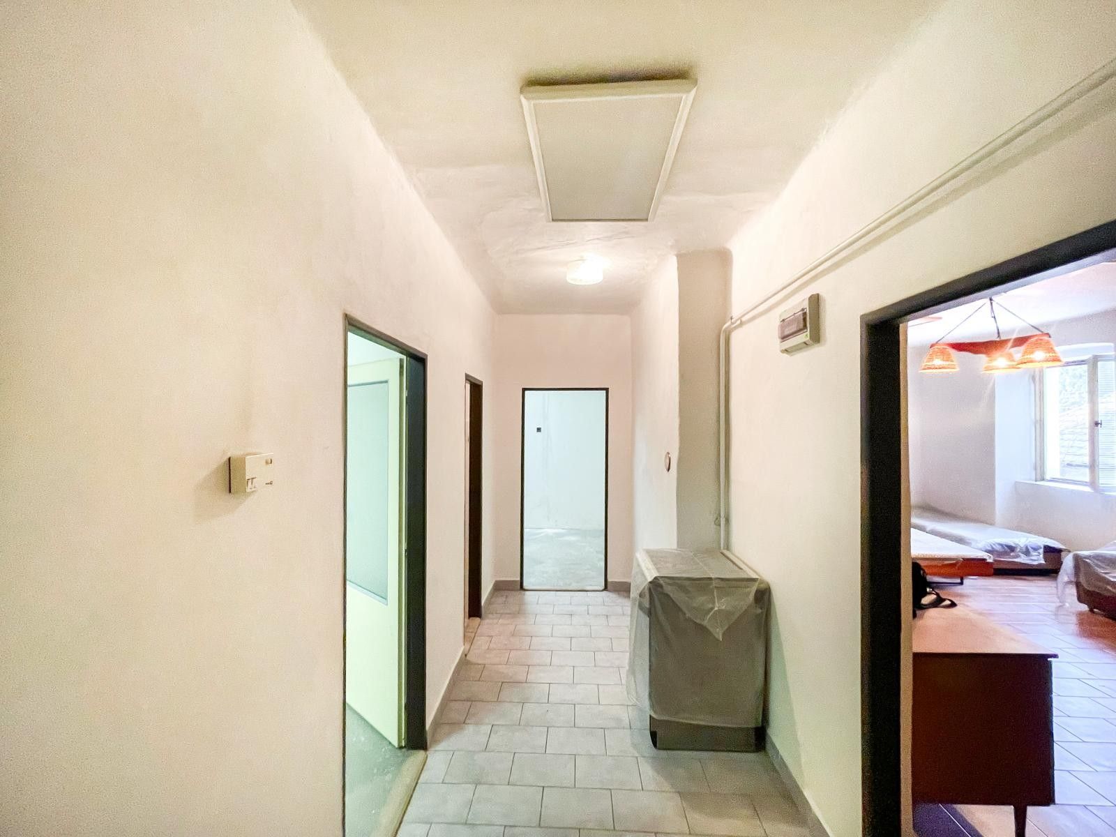 Prodej komerčního prostoru 200 m² - foto 13
