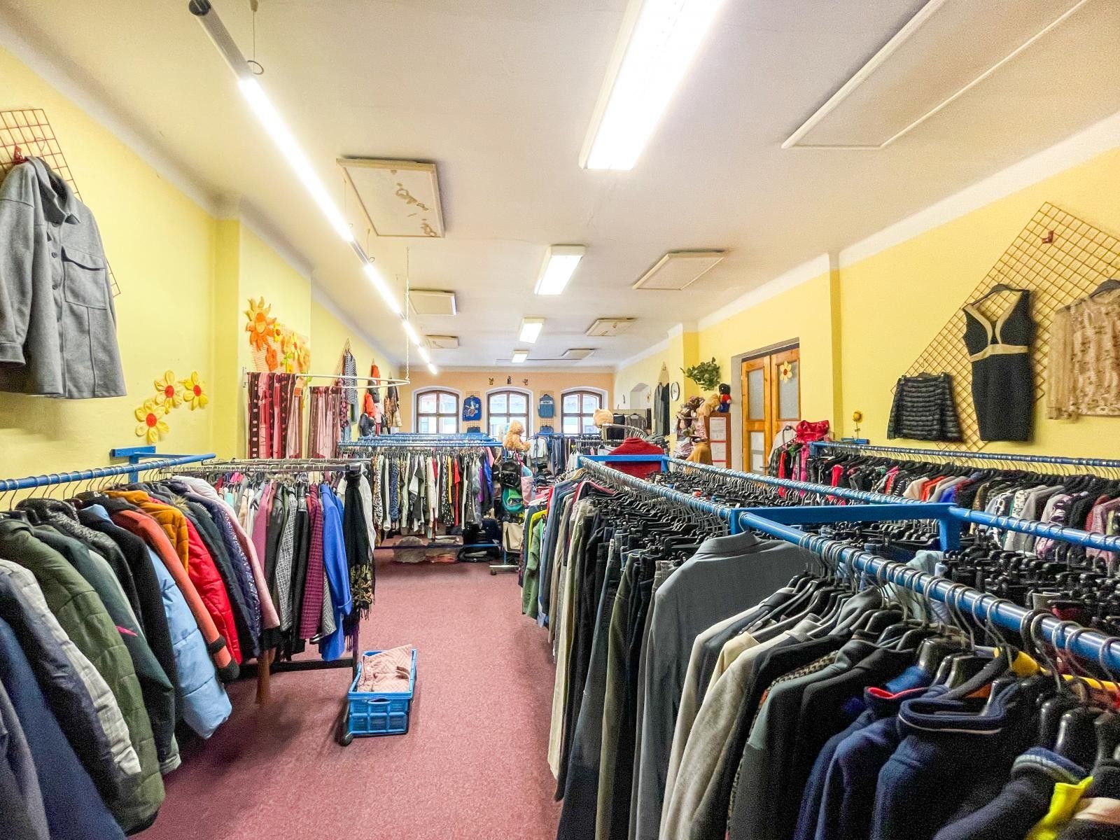 Prodej komerčního prostoru 200 m² - foto 18