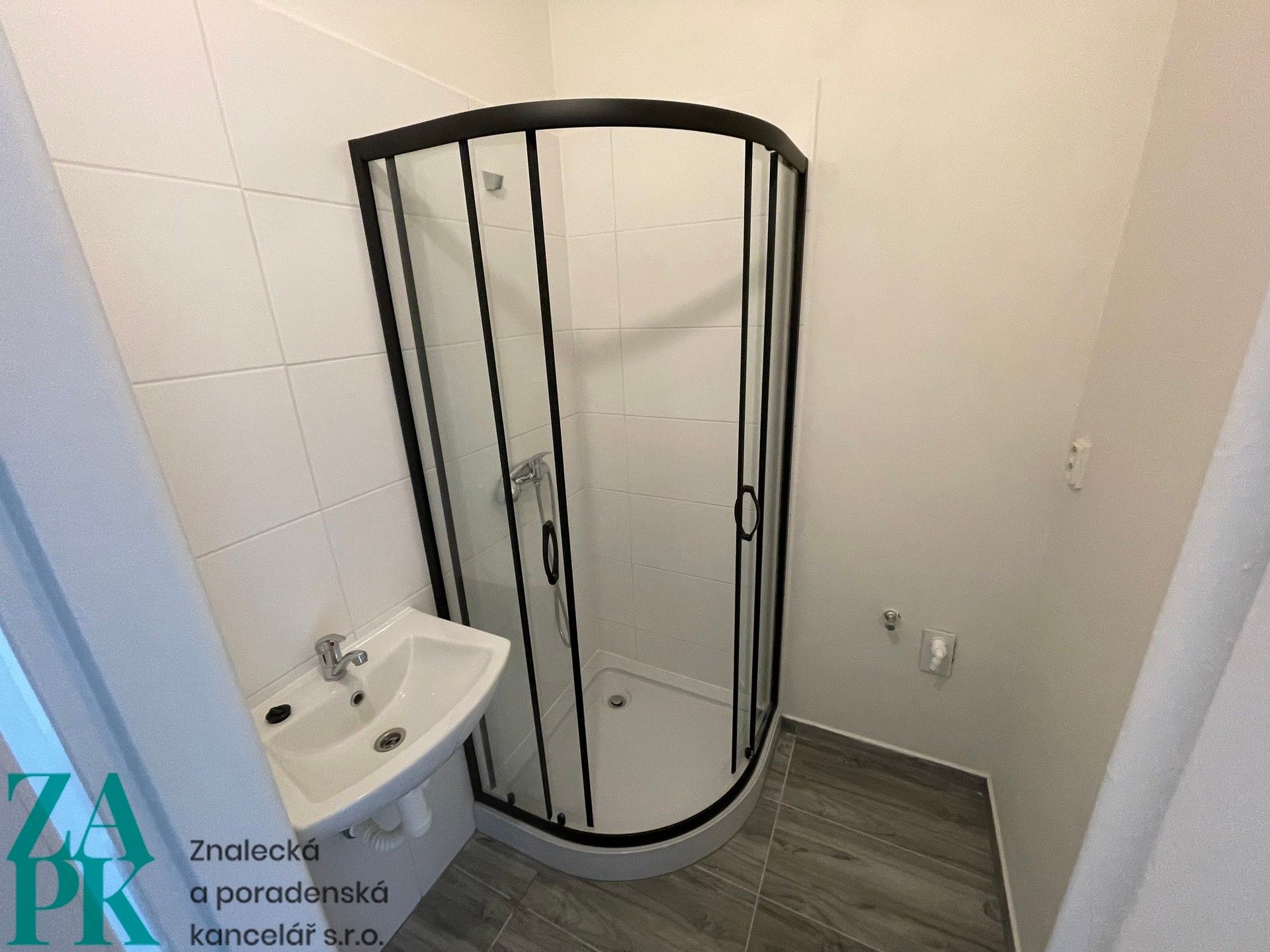 Pronájem bytu 2+1 51 m² - foto 5