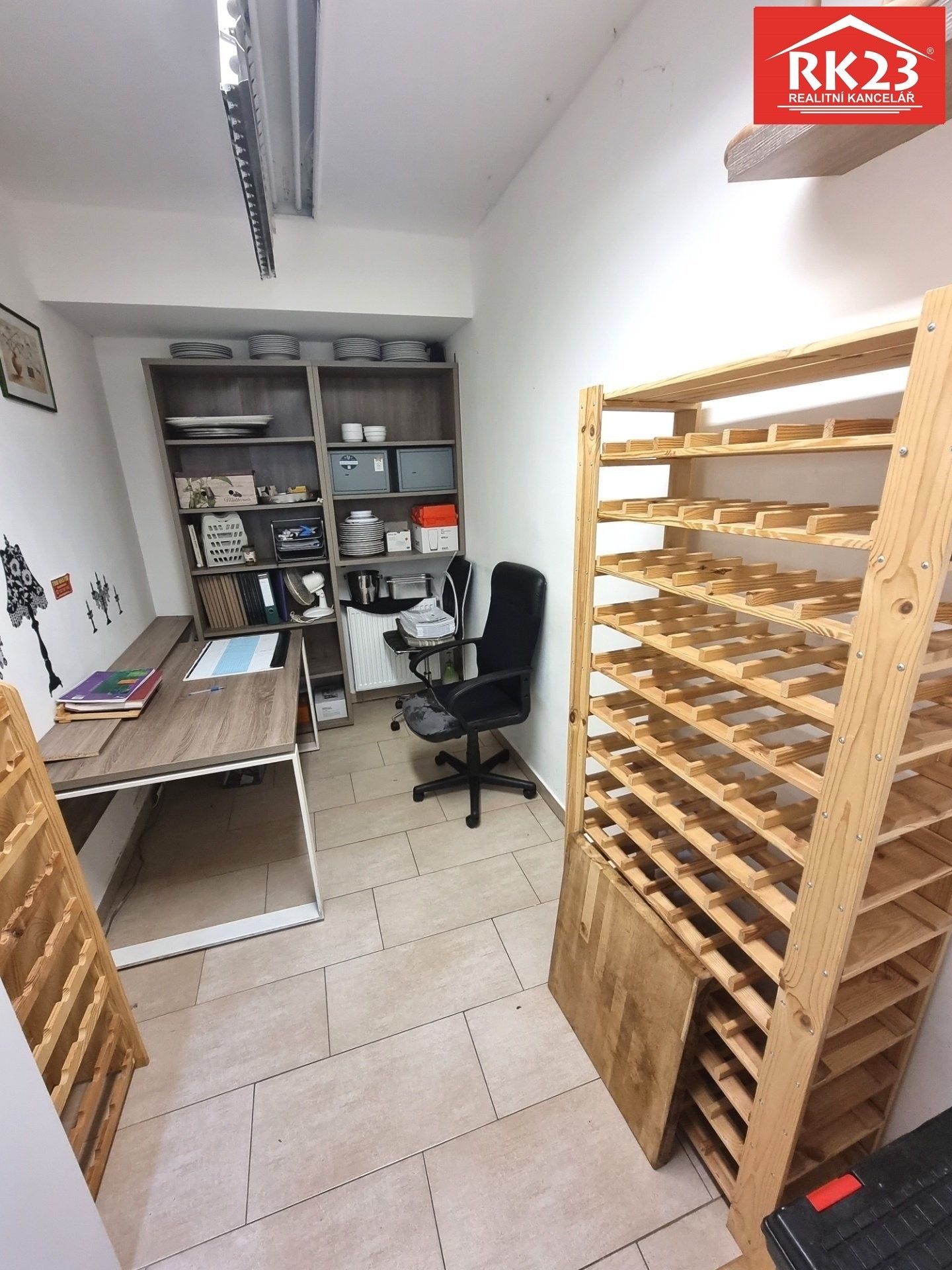 Pronájem komerčního prostoru 150 m² - foto 12