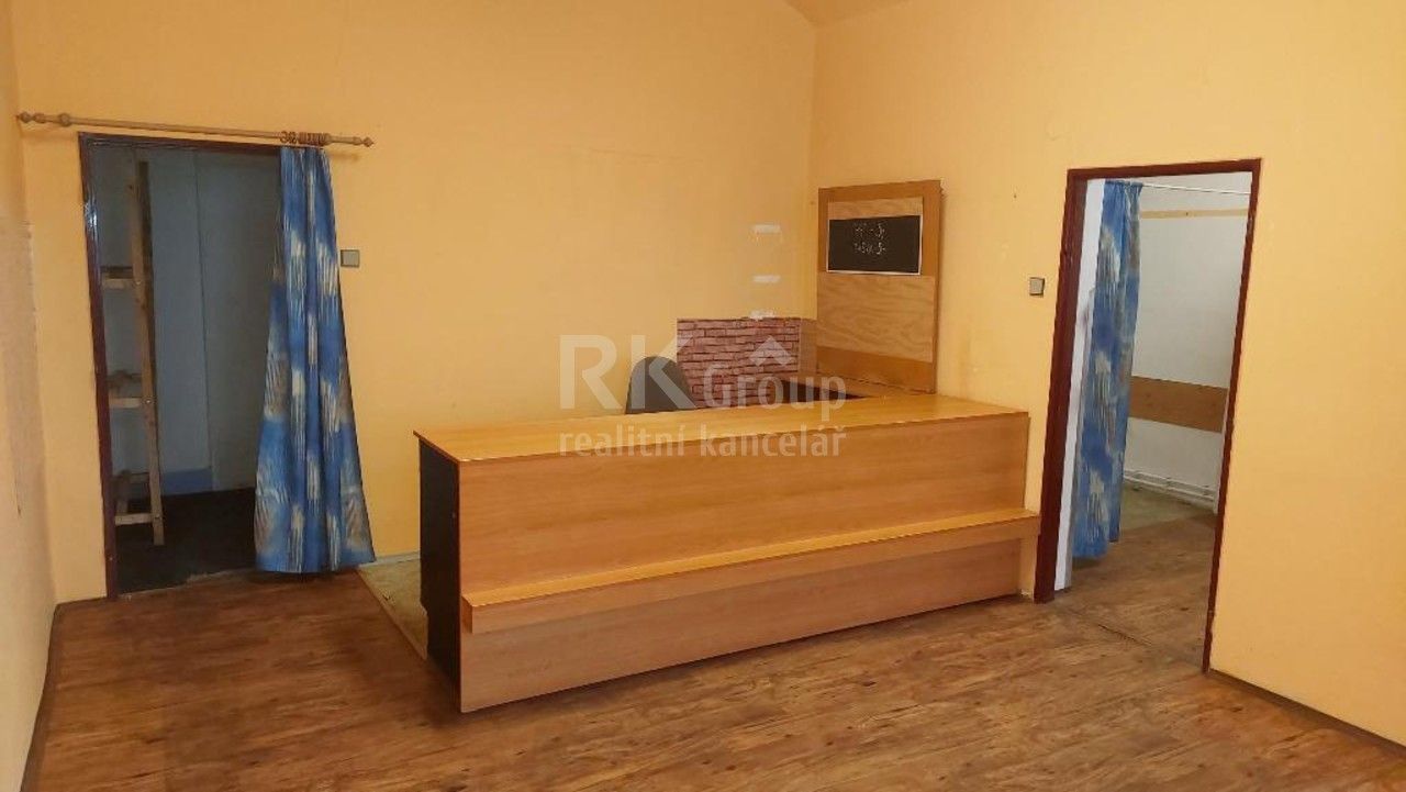 Pronájem komerčního prostoru 30 m² - foto 1