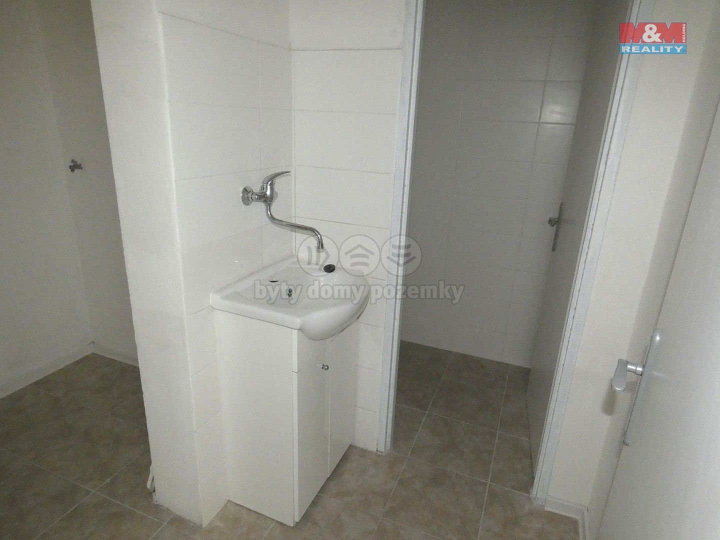 Pronájem komerčního prostoru 80 m² - foto 14