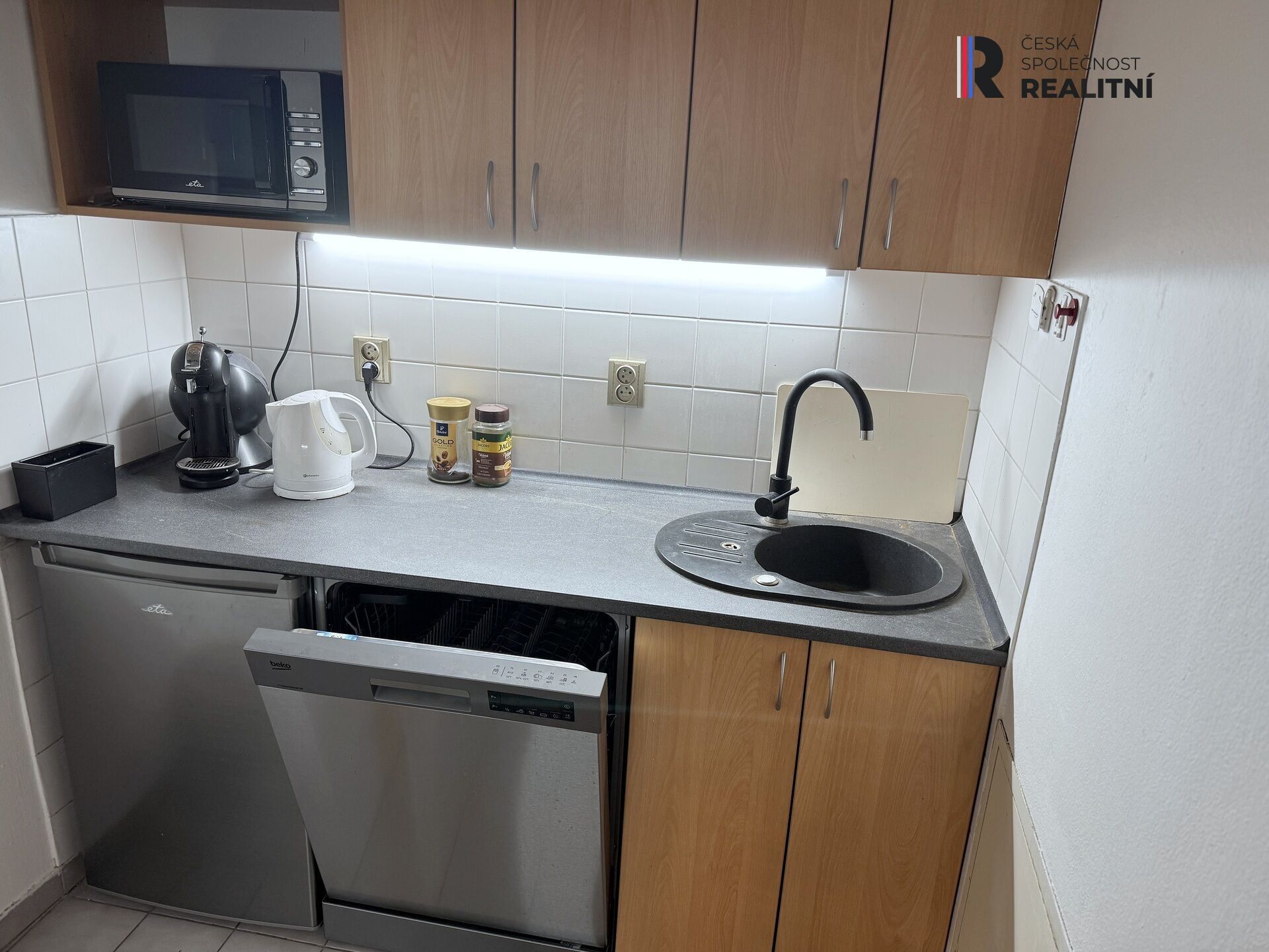 Pronájem komerčního prostoru 12 m² - foto 5