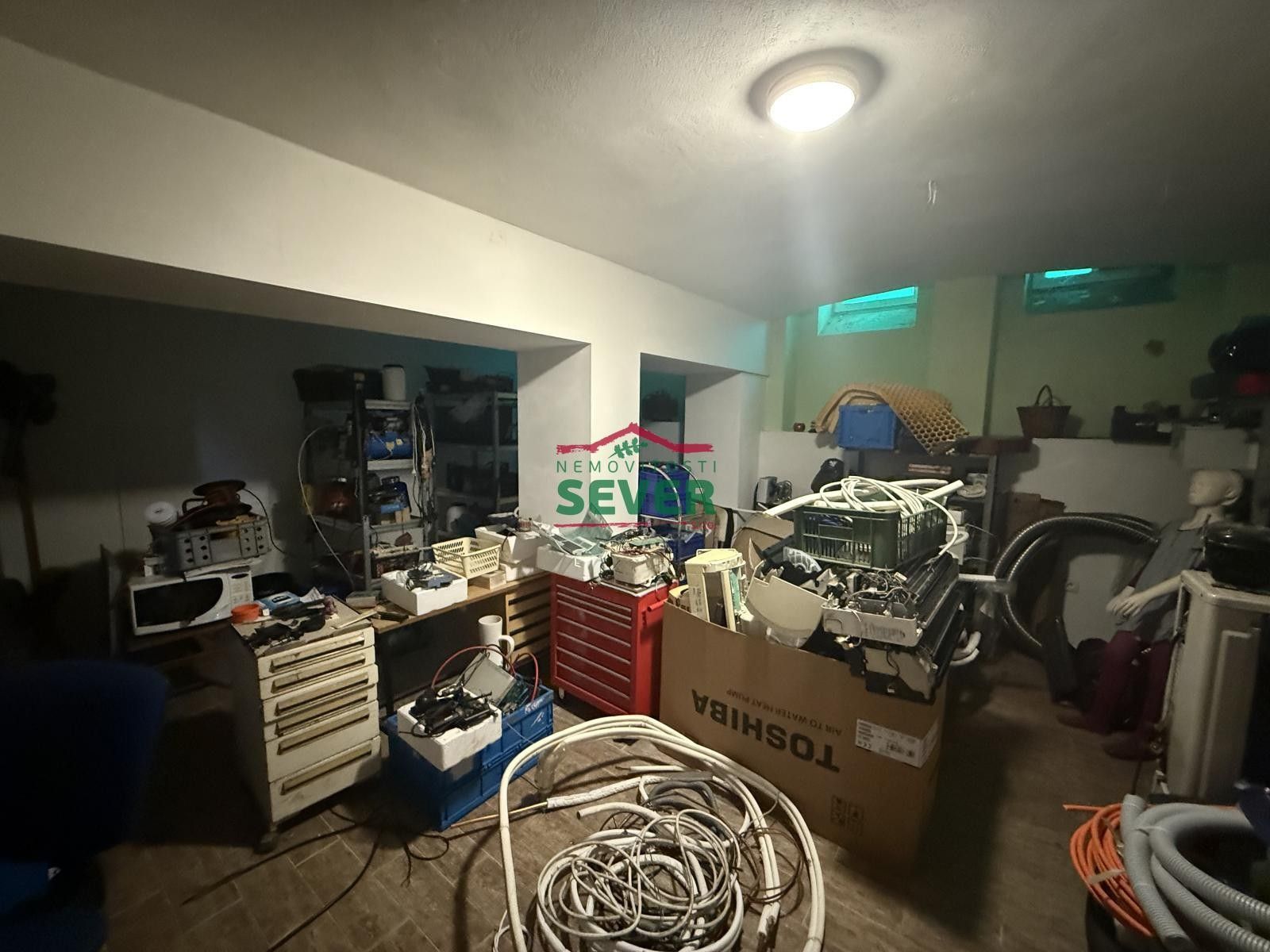 Prodej komerčního prostoru 150 m² - foto 4