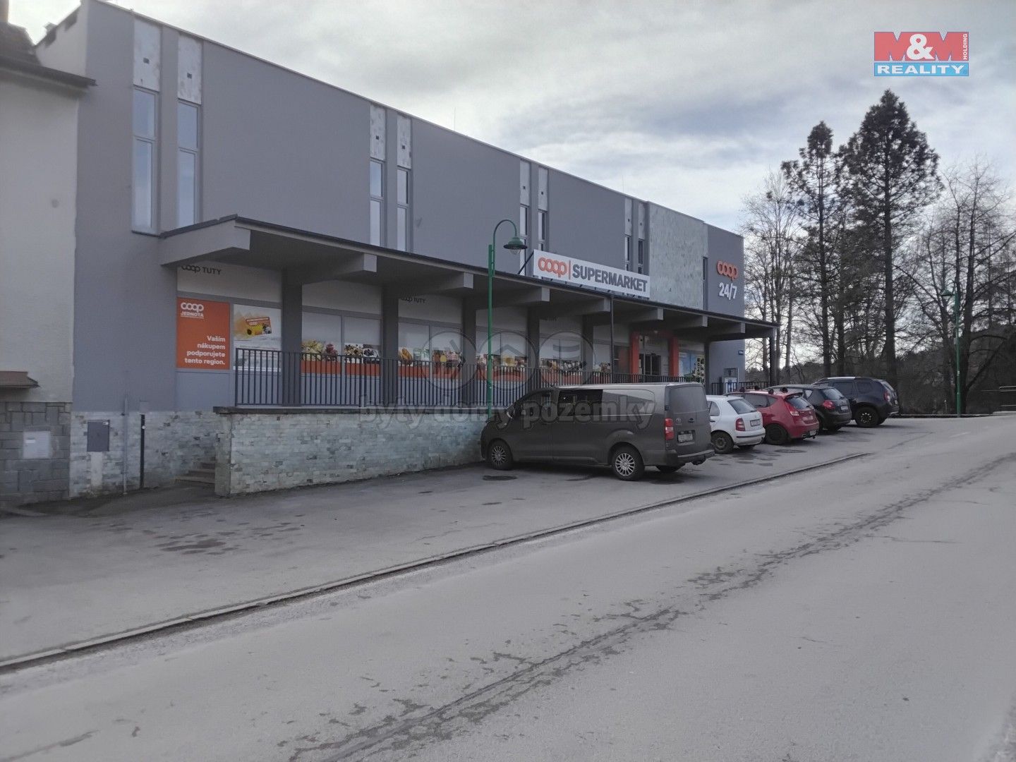 Pronájem komerčního prostoru 201 m² - foto 4