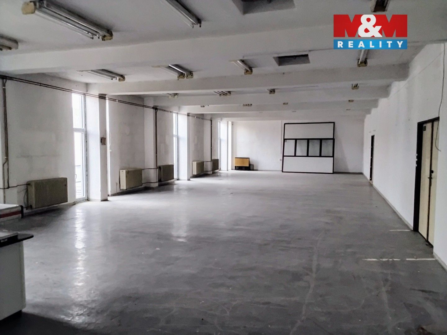 Pronájem komerčního prostoru 201 m² - foto 5