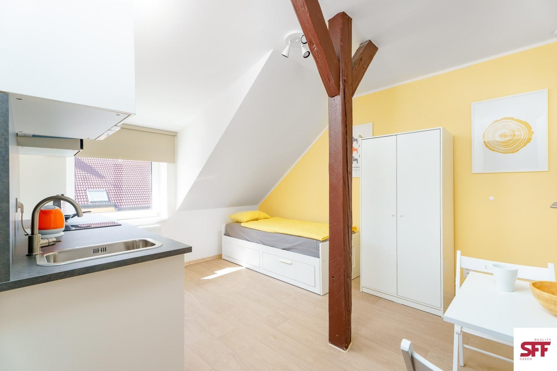 Pronájem bytu 1+kk 20 m² - foto 5