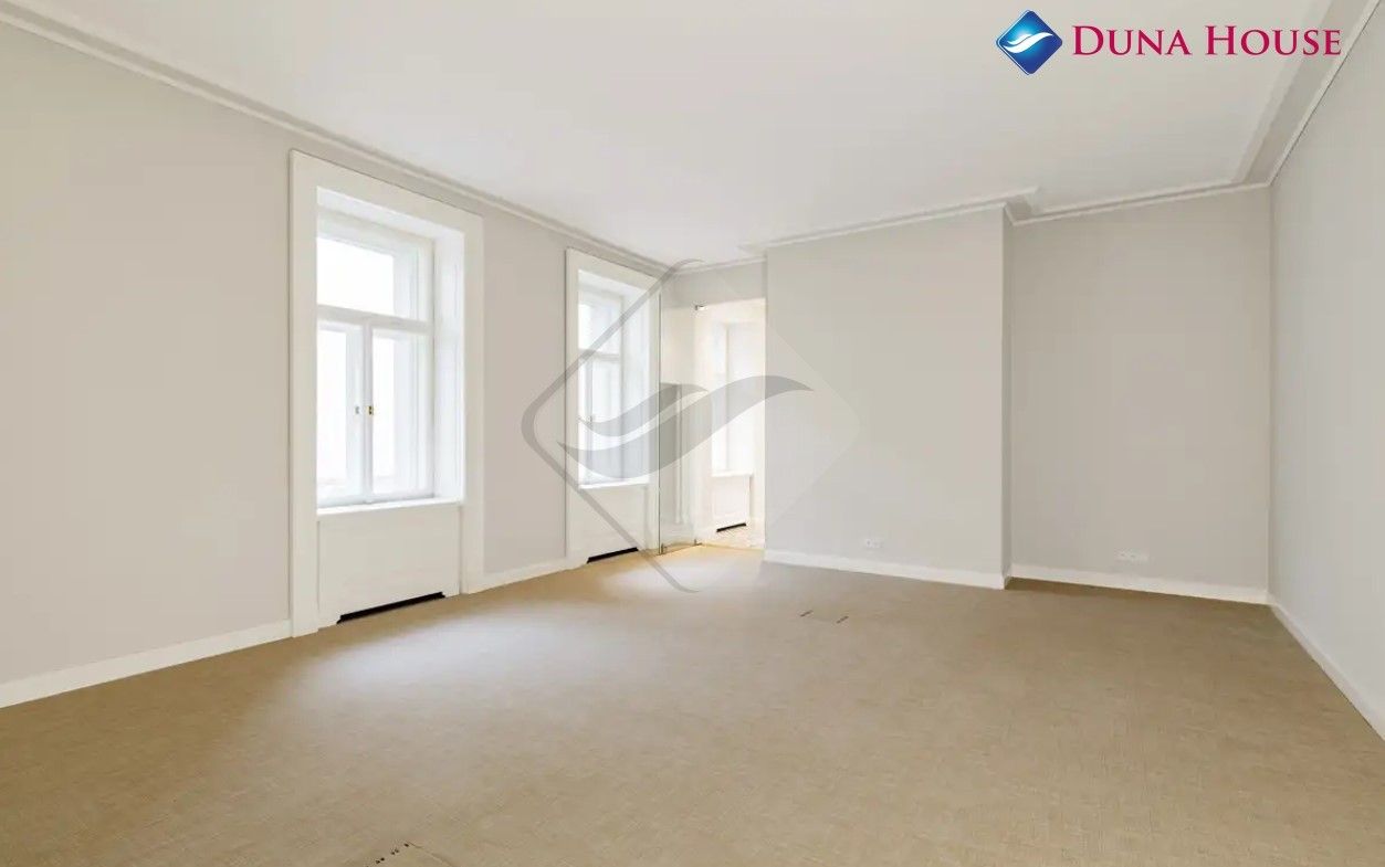 Pronájem komerčního prostoru 411 m² - foto 8