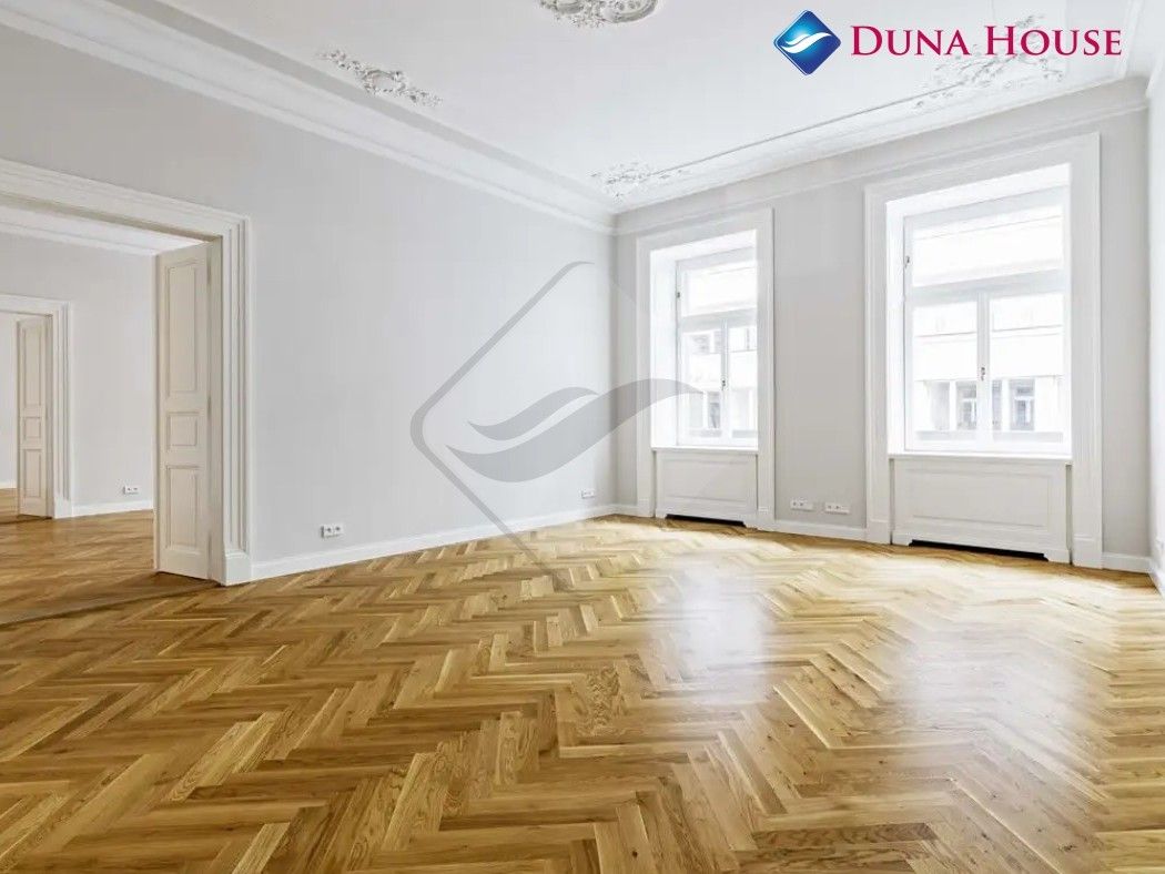 Pronájem komerčního prostoru 414 m² - foto 1
