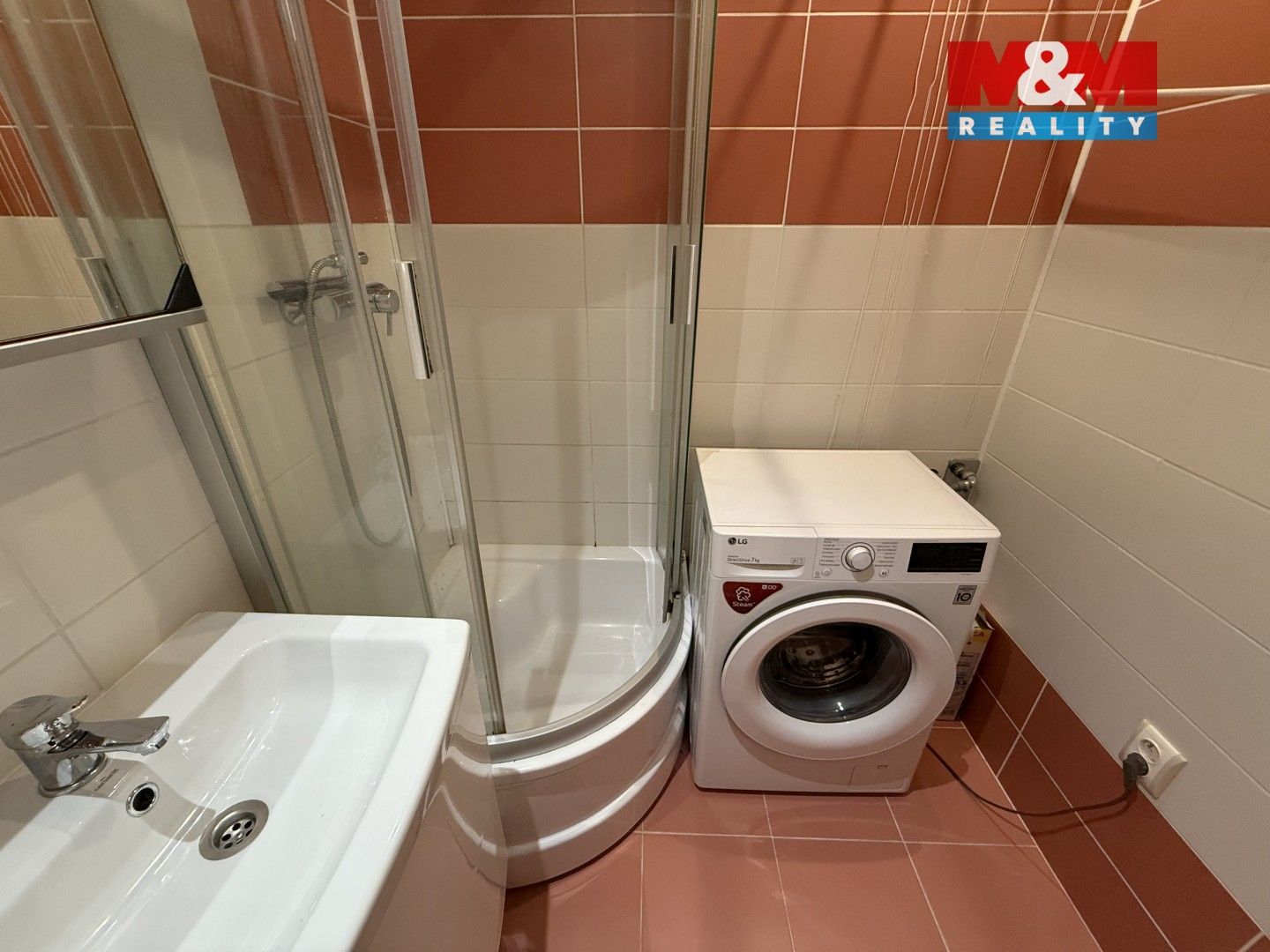 Pronájem bytu 2+1 60 m² - foto 9