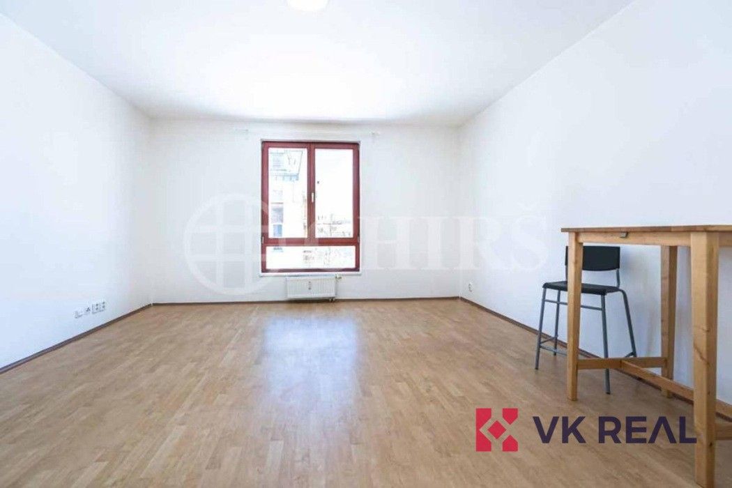 Pronájem bytu 1+kk 31 m² - foto 3