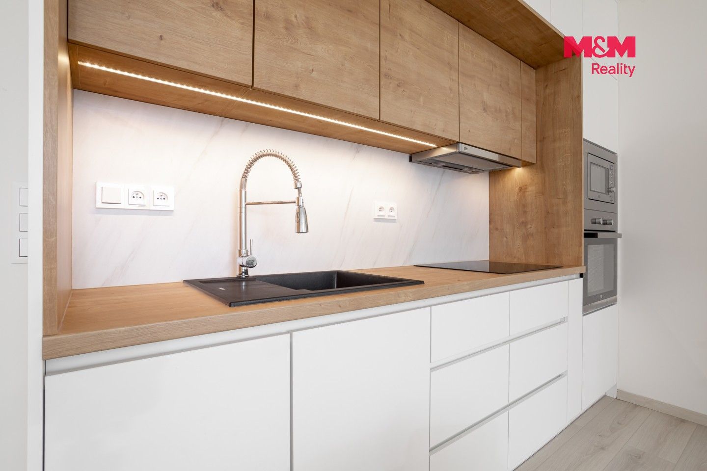 Pronájem bytu 2+kk 60 m² - foto 2