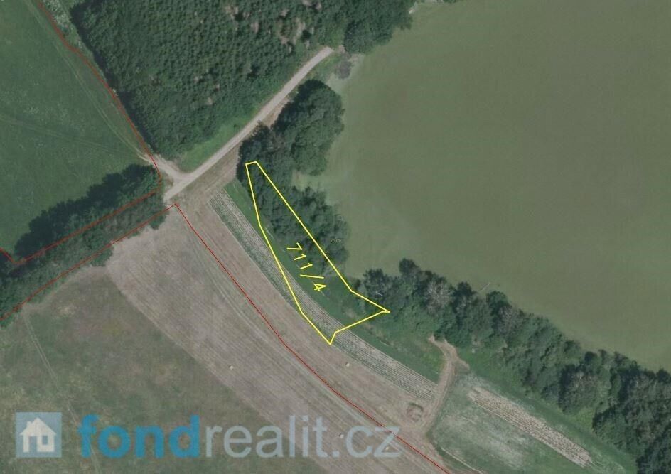 Prodej nemovitosti 1447 m² - foto 4