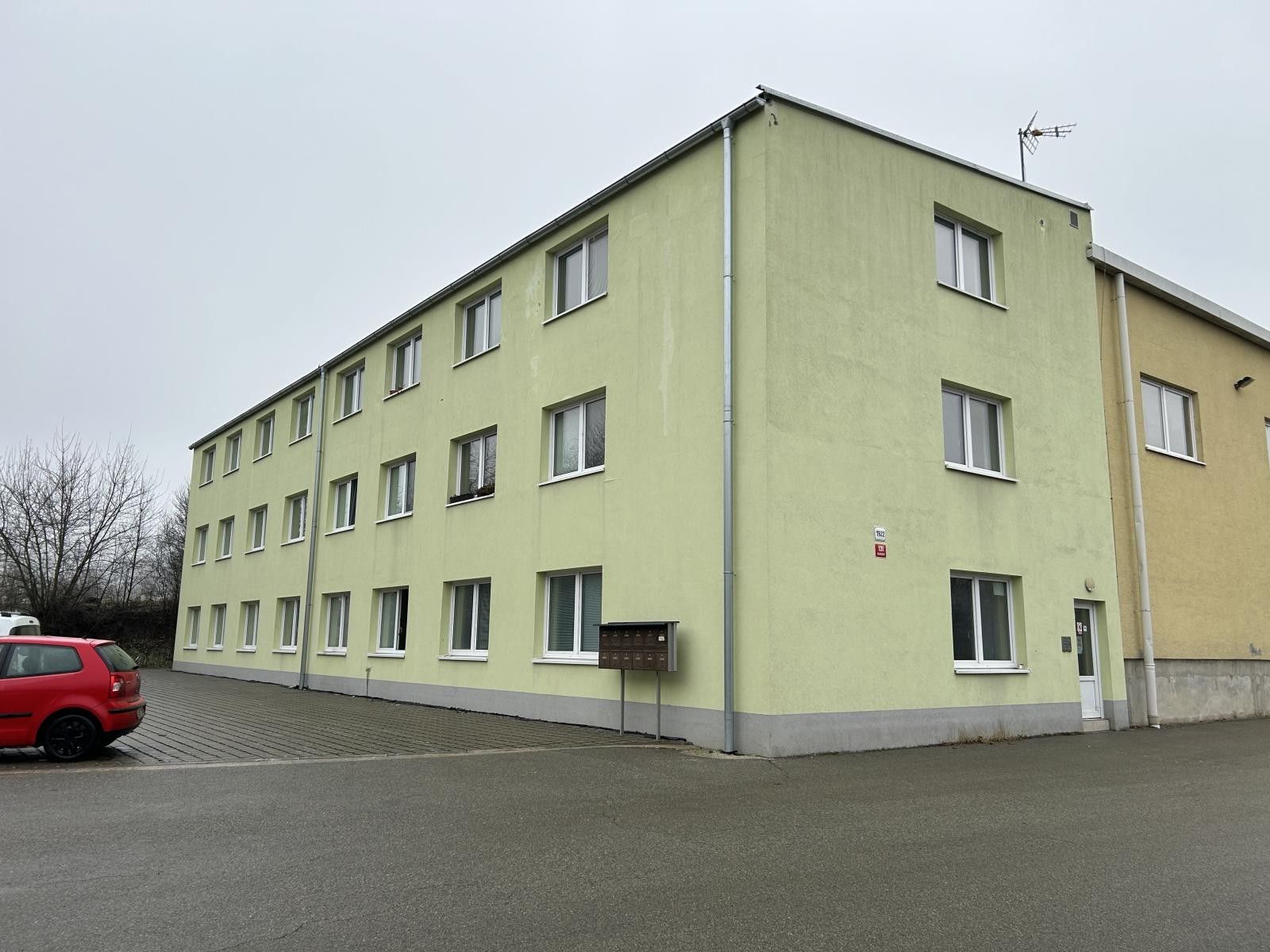 Pronájem bytu 2+kk 40 m² - foto 1