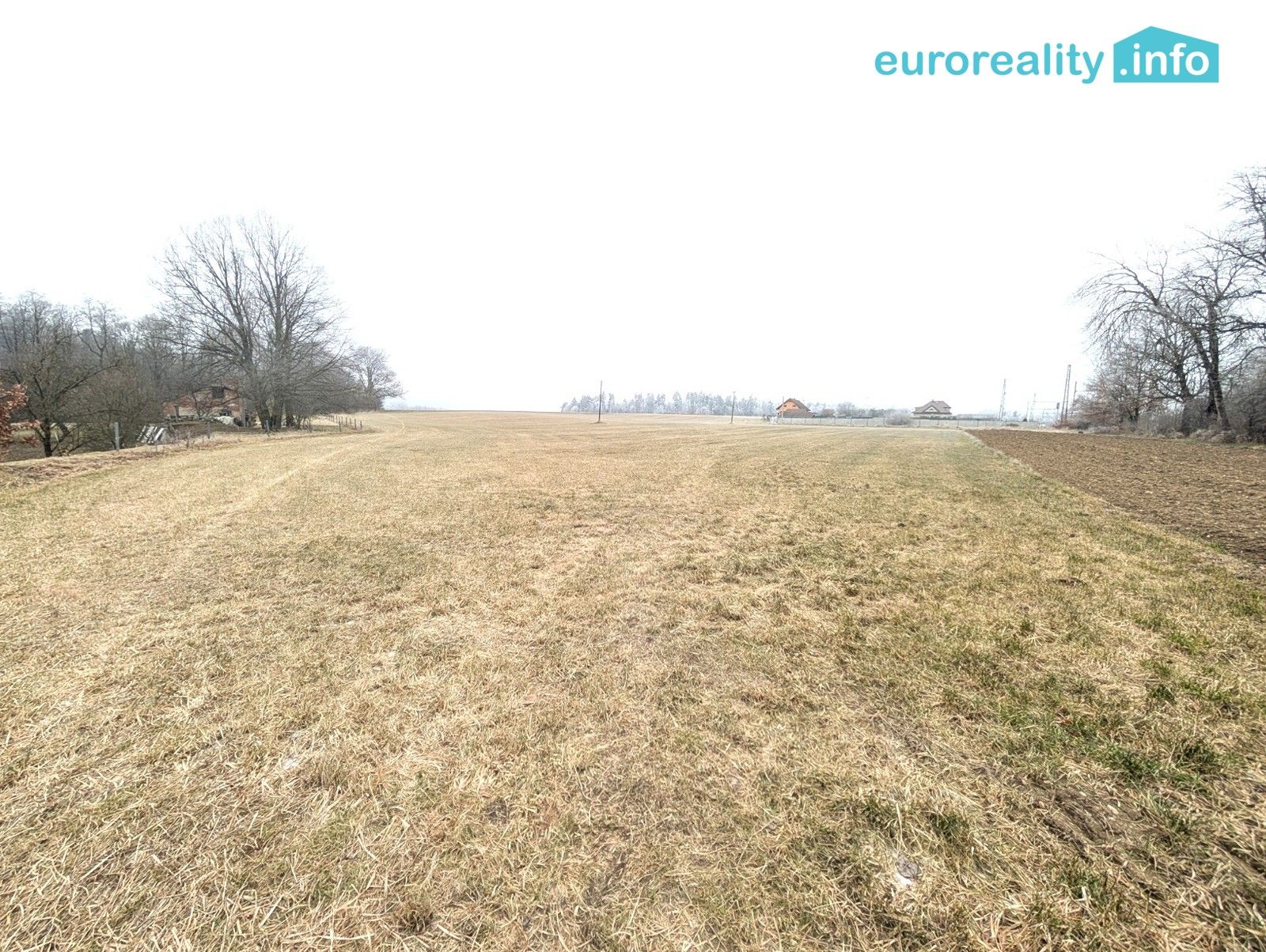 Prodej pozemku 10576 m² - foto 3