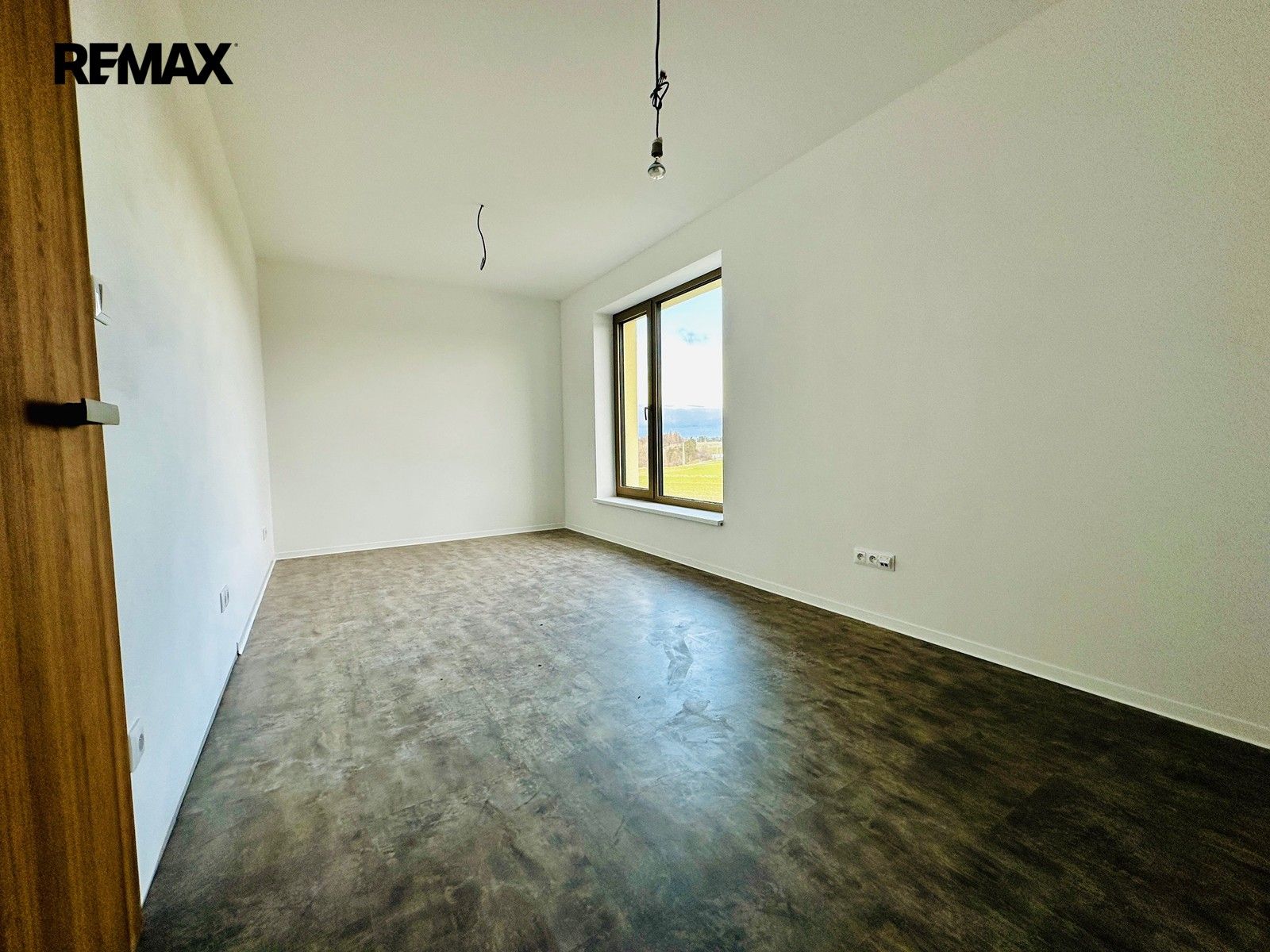 Pronájem bytu 3+kk 90 m² - foto 7