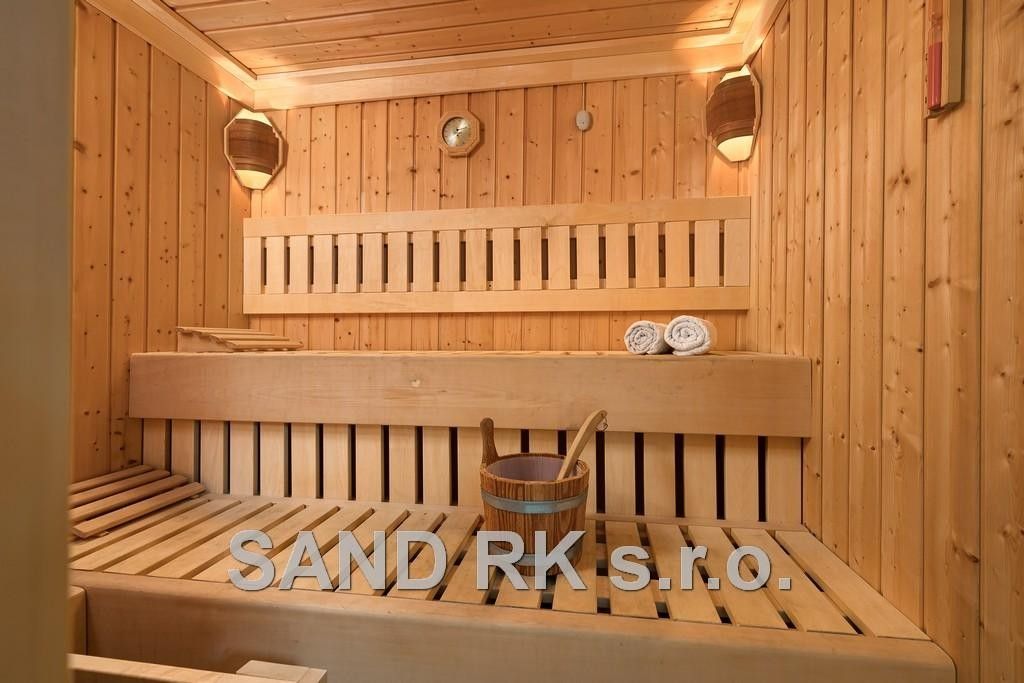 Pronájem nemovitosti 1000 m² - foto 8