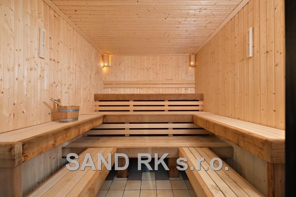 Pronájem nemovitosti 1000 m² - foto 9